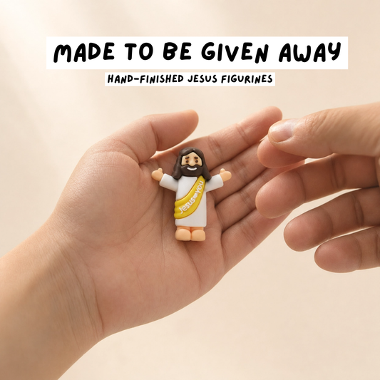 Giftable Jesus Statues
